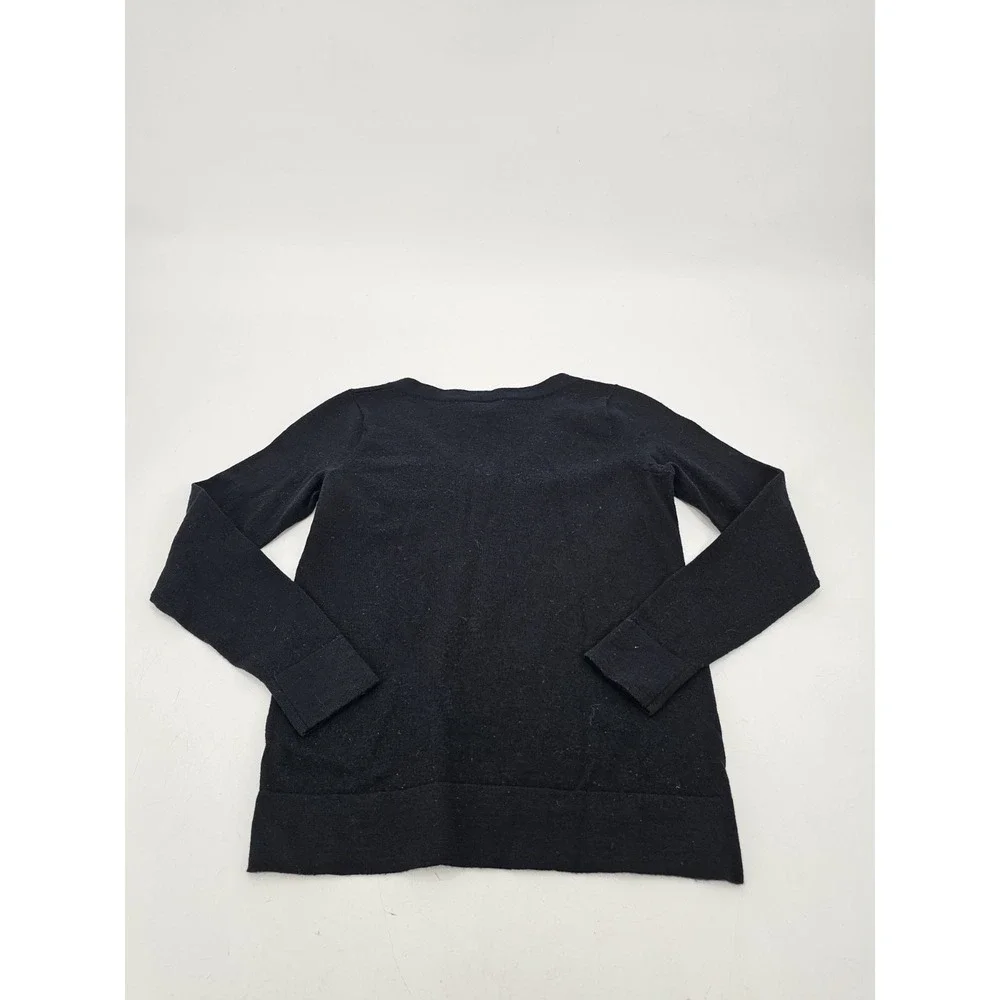 CLUB MONACO Italian Yarn V-Neck Sweater Mens Size‎ Small 100% Wool Black